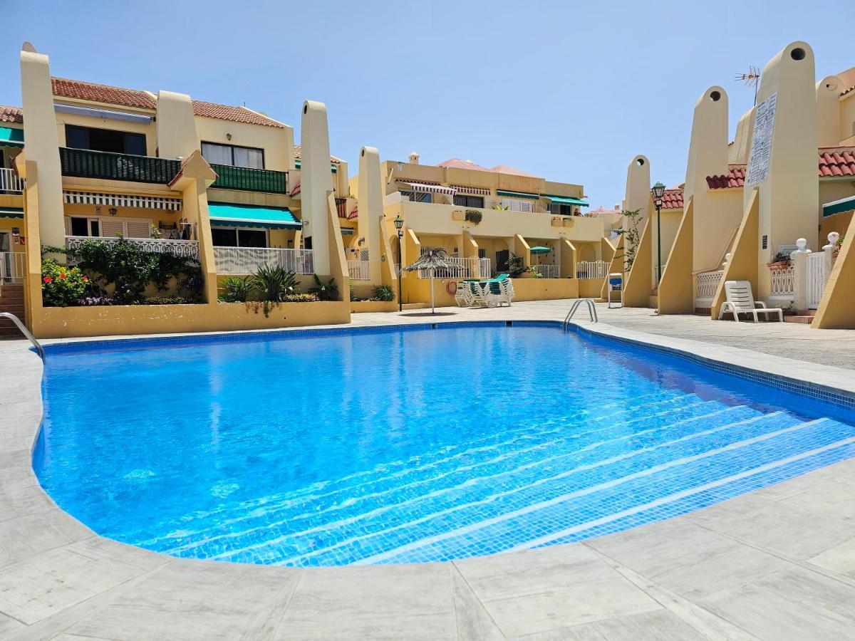 Beach & Refreshing Pool Holidays Air-Conditioning , Costa Adeje Exterior foto